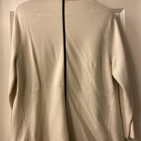 Talbots Sweater - Picture 2 of 4